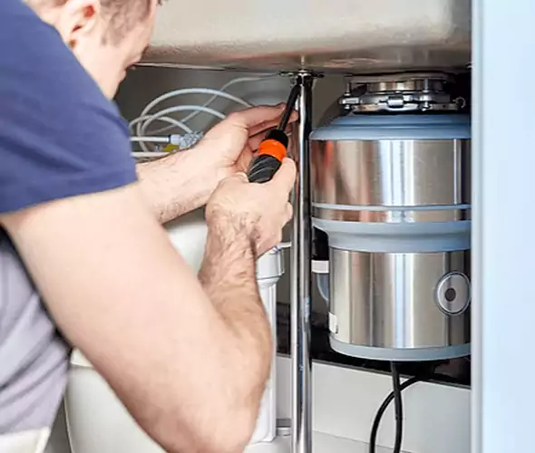 Expert Plumber for Garbage Disposal Replacement in Greenfield, IN